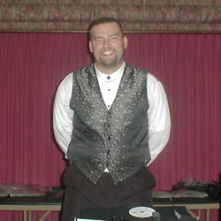 DJ-Chuck-Hren